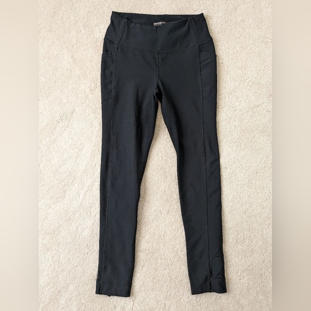 Mondetta Black Crop Leggings with Mesh Cutouts Size S